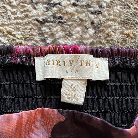 Chic Floral Blouse with Puff Sleeves - Picture 6 of 7